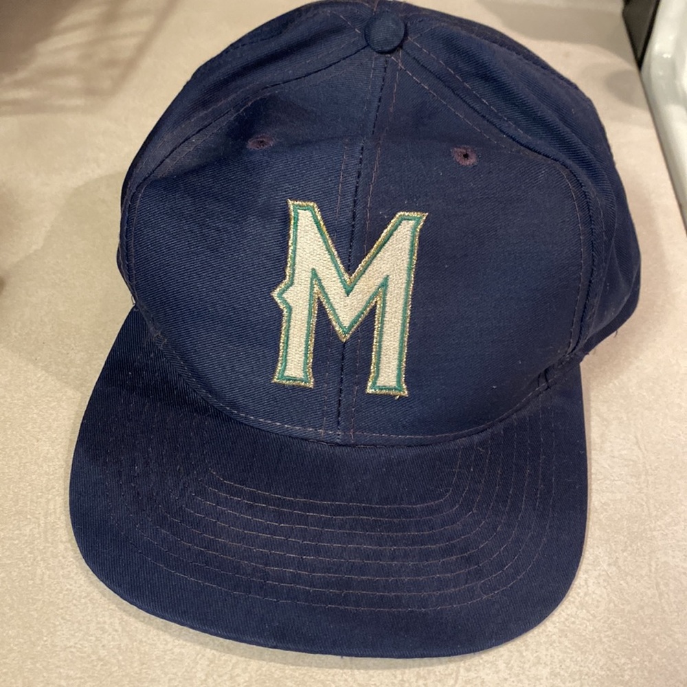 Logo 7 cap - SIZE one size fits all - Genuine Merchandise NWOT